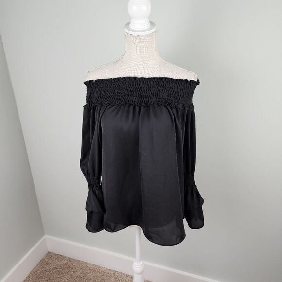 BLOOMING JELLY TOP WITH SMOCKING ACROSS TOP FOR VERSATILE STYLING SIZE SMALL - Picture 2 of 8